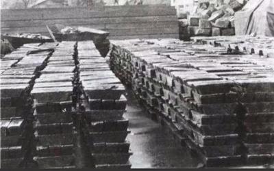 藏寶船被擊沉,40噸黃金和北京人頭蓋骨不翼而飛!